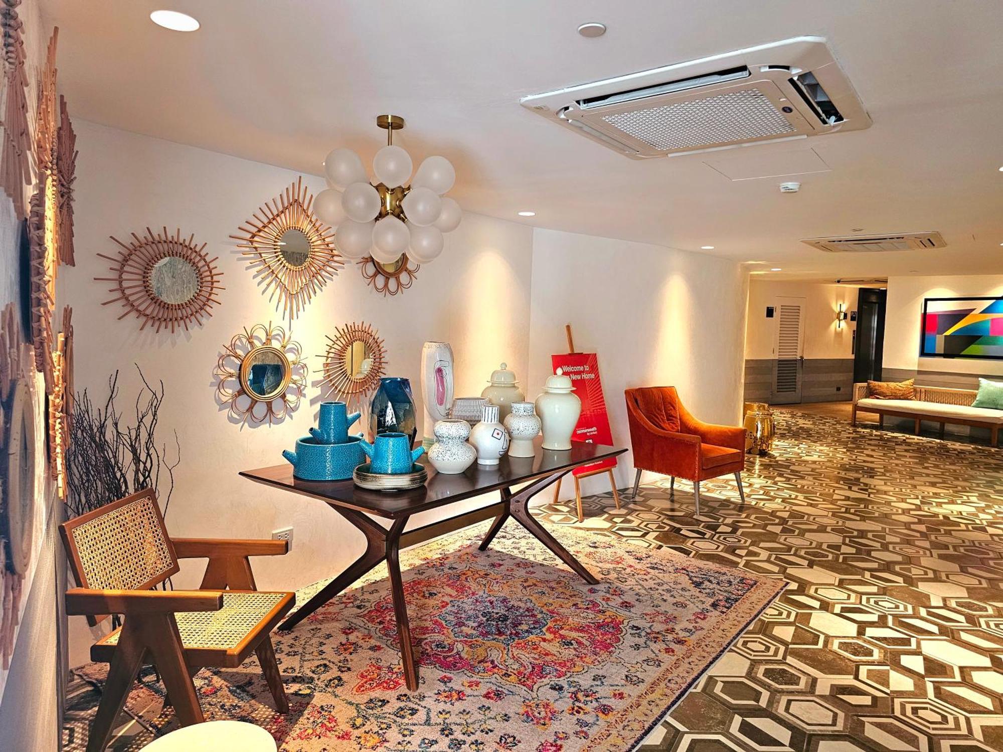 Acellyne'S Suites At The Residences At Commonwealth By Century Кесон Сити Екстериор снимка