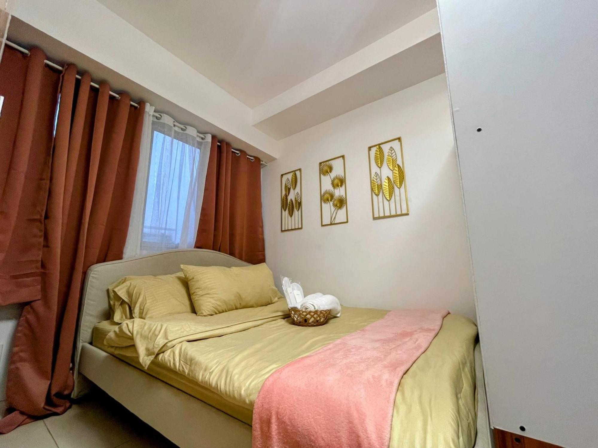 Acellyne'S Suites At The Residences At Commonwealth By Century Кесон Сити Стая снимка