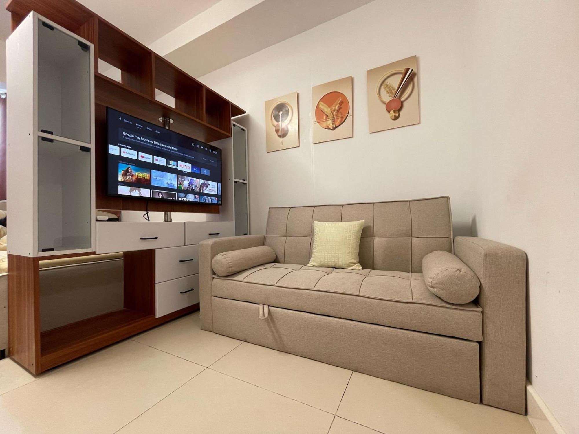 Acellyne'S Suites At The Residences At Commonwealth By Century Кесон Сити Стая снимка