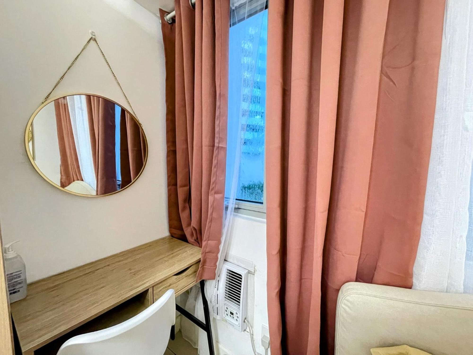 Acellyne'S Suites At The Residences At Commonwealth By Century Кесон Сити Стая снимка