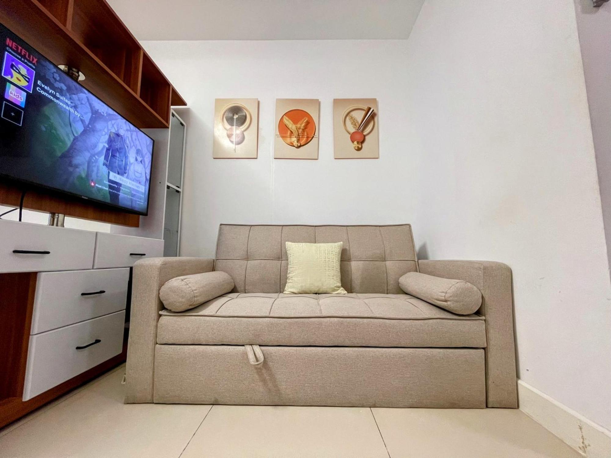 Acellyne'S Suites At The Residences At Commonwealth By Century Кесон Сити Стая снимка